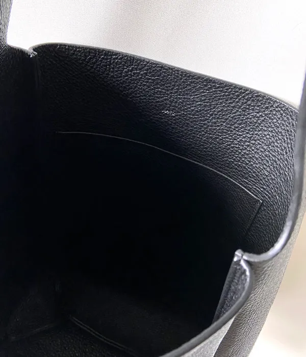Aeta/PEBBLE GRAIN LEATHER SHOULDER M (BLACK)