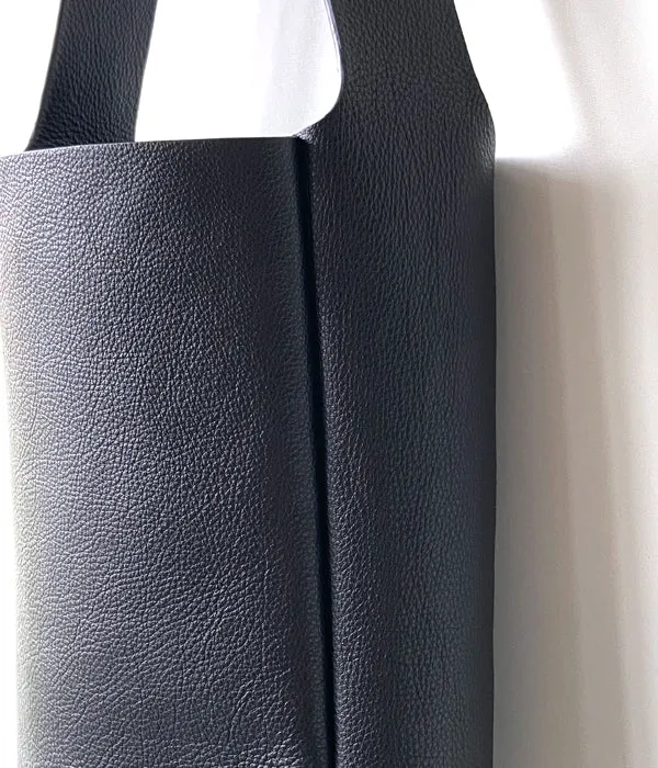 Aeta/PEBBLE GRAIN LEATHER SHOULDER M (BLACK)