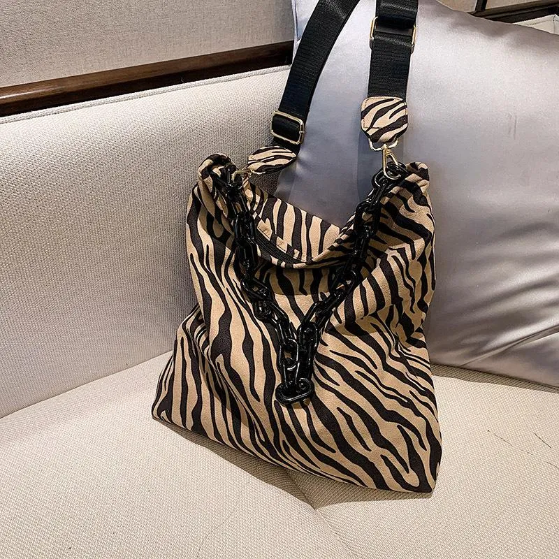 Christmas Gift Faux Suede Zebra Leopard Print New Large Capacity Women Handbag Ladies Shoulder Bag Female Acrylic Strap Zipper Crossbody Bag