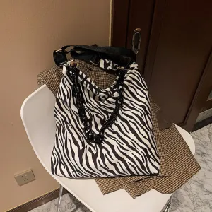 Christmas Gift Faux Suede Zebra Leopard Print New Large Capacity Women Handbag Ladies Shoulder Bag Female Acrylic Strap Zipper Crossbody Bag