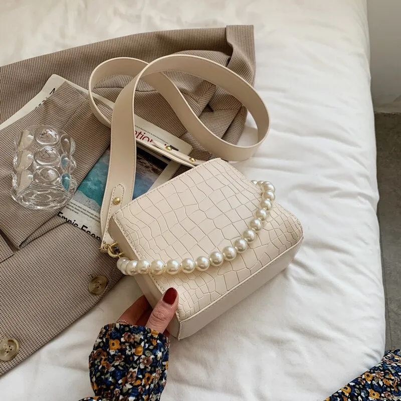 Christmas Gift Pearl Chain Shoulder Bags for Women Alligator Small Bucket Messenger Bag Ladies Simple White Handbags Pure Color Crossbody Bags