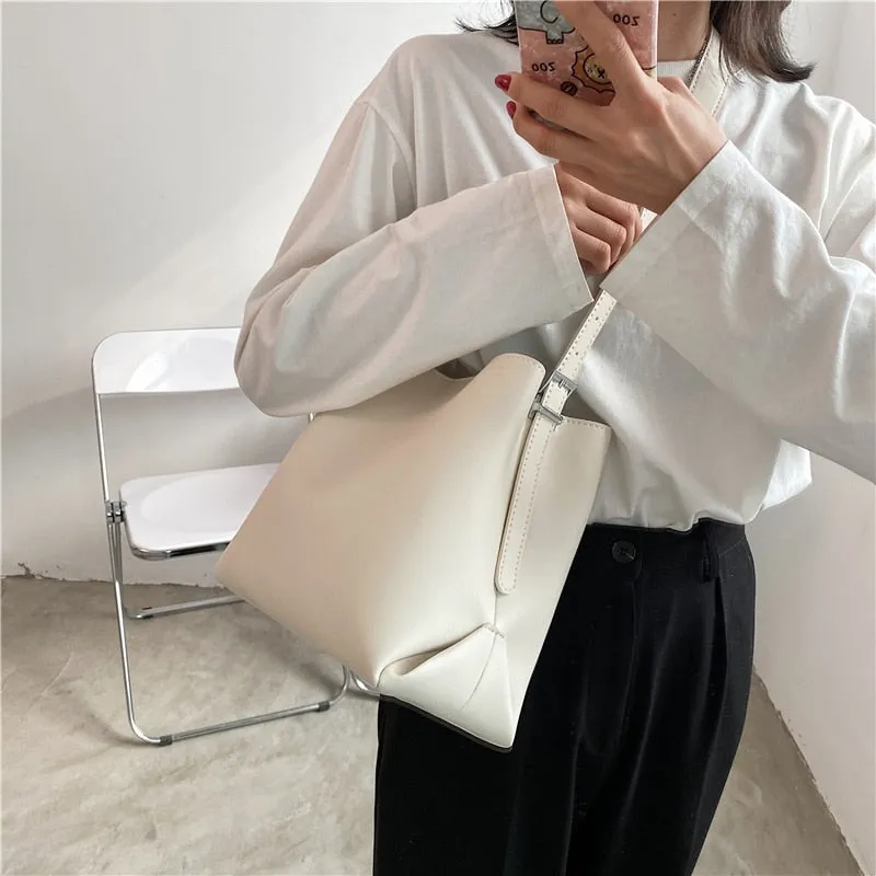 Christmas Gift PU Leather Bucket Shoulder Crossbody Bag For Women 2021 Branded Simple Trendy Luxury Solid Color Handbags Female Travel