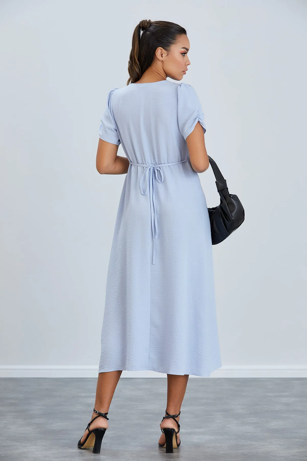 Effortless Button-Up Midi Dress in Soft Blue Linen