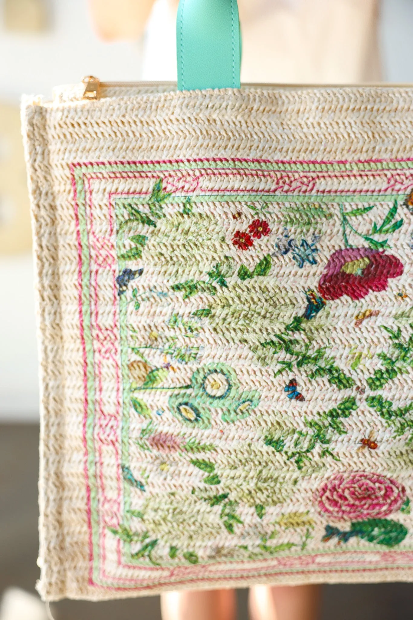 Janine Patterned Straw Crossbody Tote