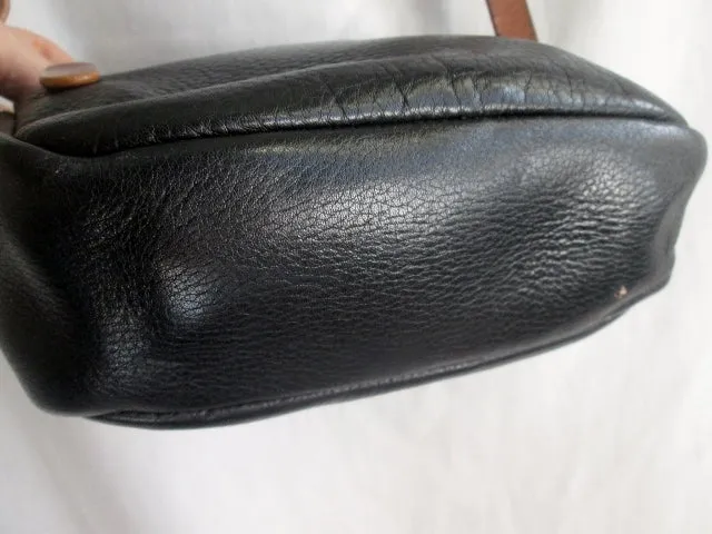 MOGAMBO BARCELONA Pebbled Leather Shoulder Bag Man Purse Crossbody BLACK Travel
