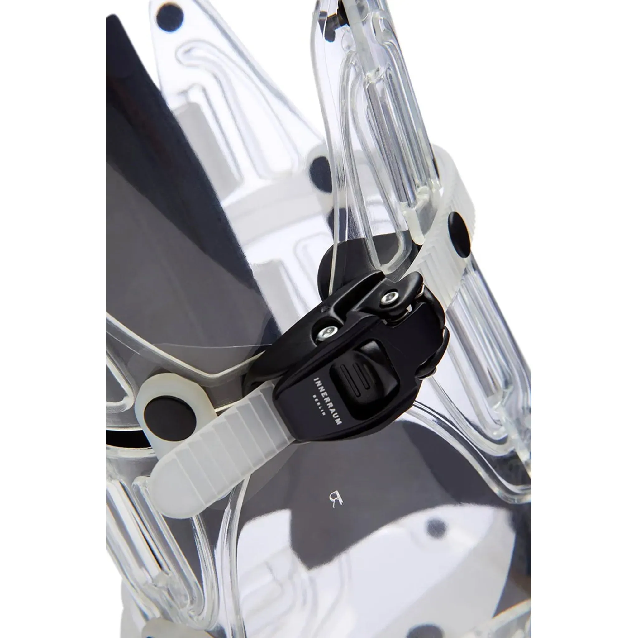 Object I80_MINI STEREO BAG / CLEAR-BLACK MATT