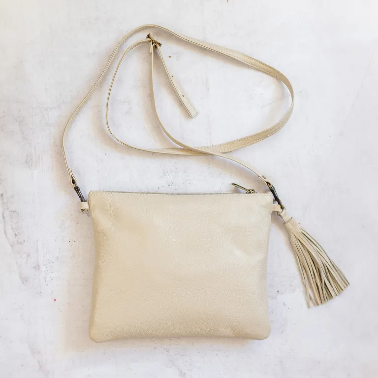 Poppy Sling Bag in Stone