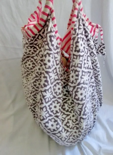 ROBERTA ROLLER RABBIT hobo satchel tote Shoulder bag Vegan Sling FLORAL BATIK