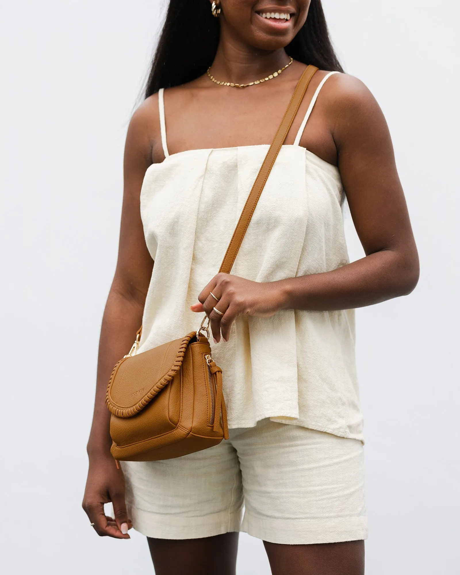 SHANIA CROSSBODY BAG TAN