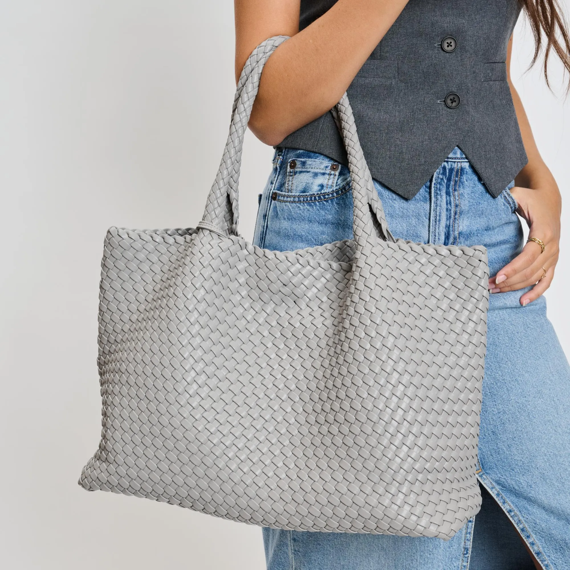 Solana Tote