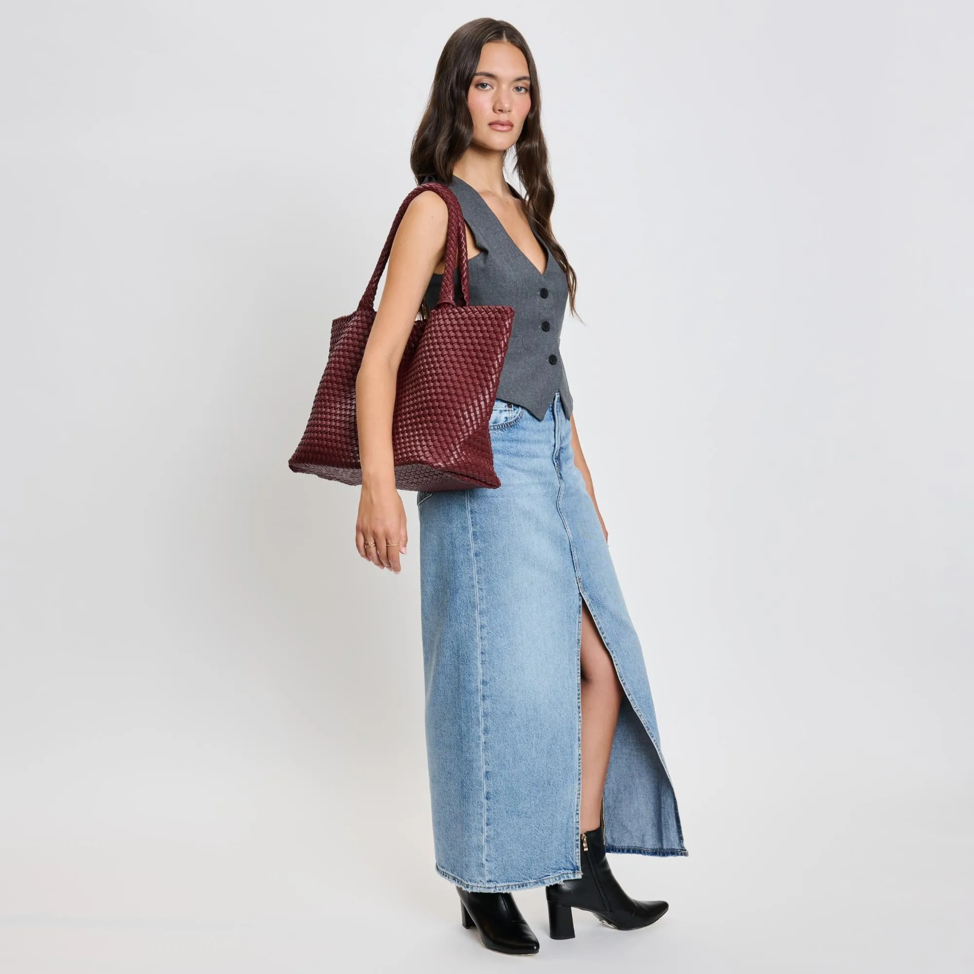 Solana Tote