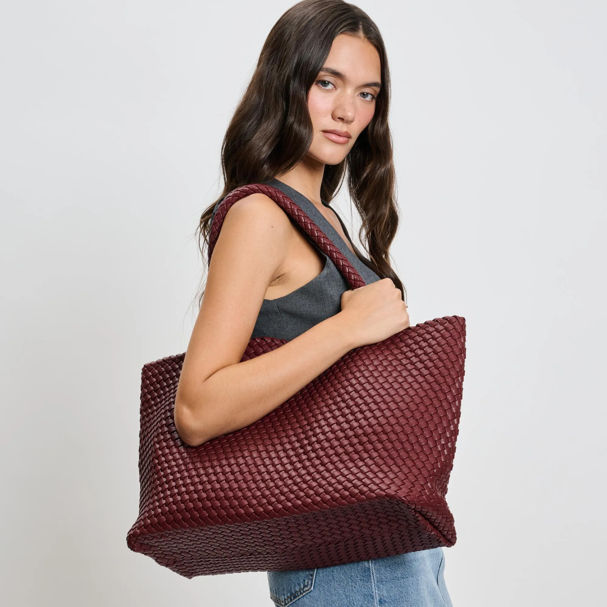 Solana Tote
