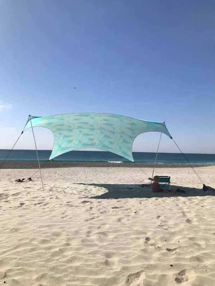 The Neso Gigante Beach Tent