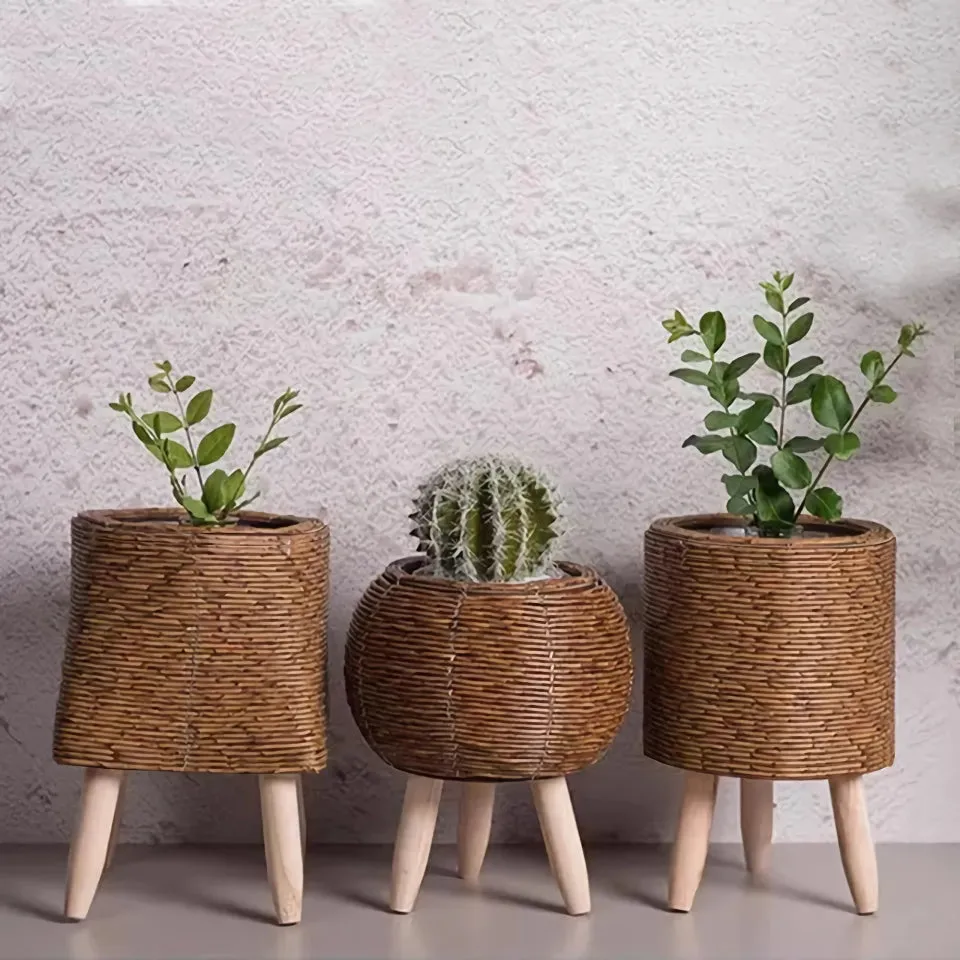 Vintage Imitation Rattan Flower Stand with Wooden Legs