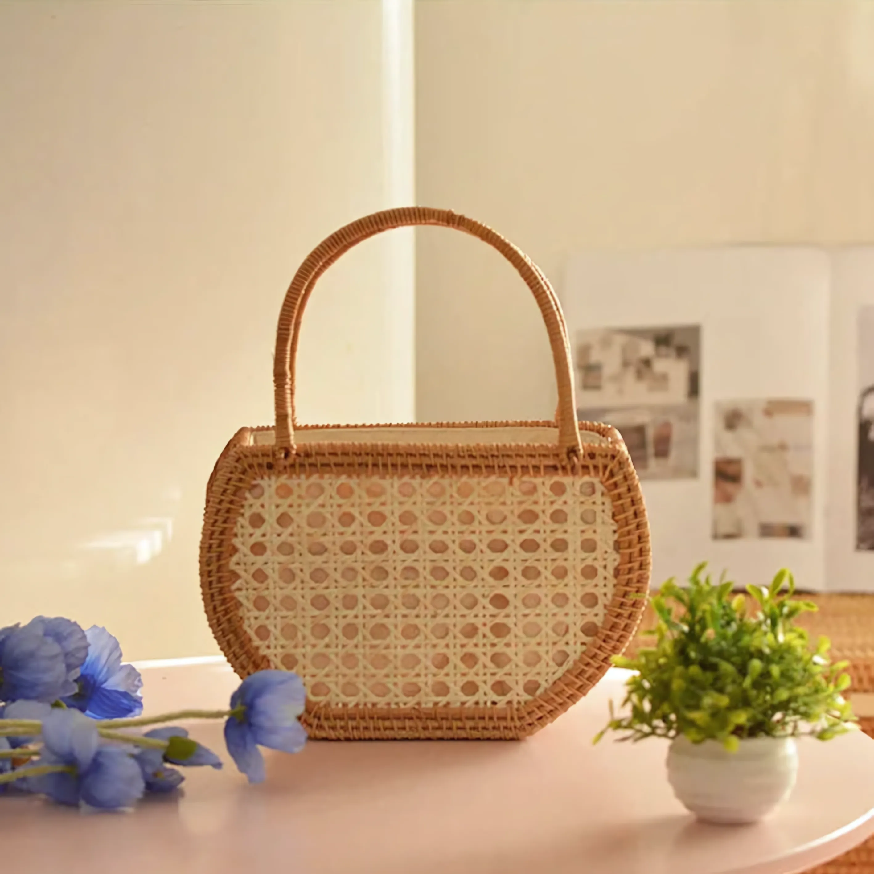 Vintage Luxury Hollow Rattan Basket Straw Bags