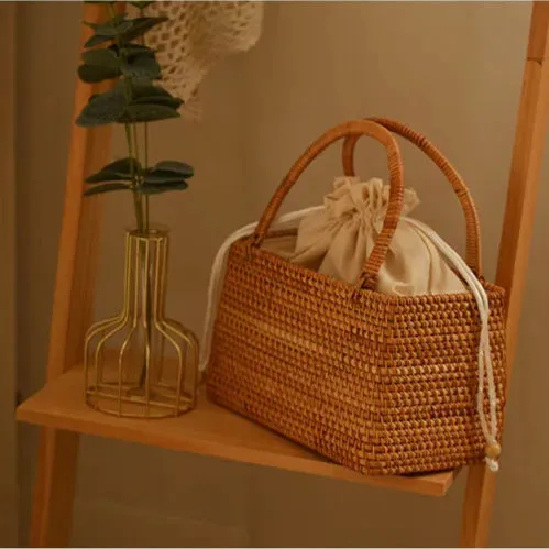 Vintage Luxury Hollow Rattan Basket Straw Bags