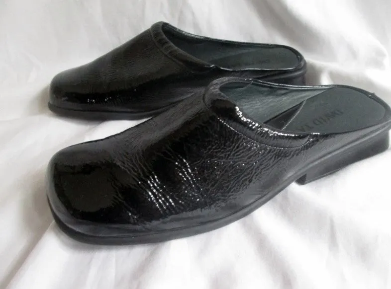 Womens DAVID TATE Patent Leather Clogs Shoes Slip-On Mules BLACK 11 Comfort